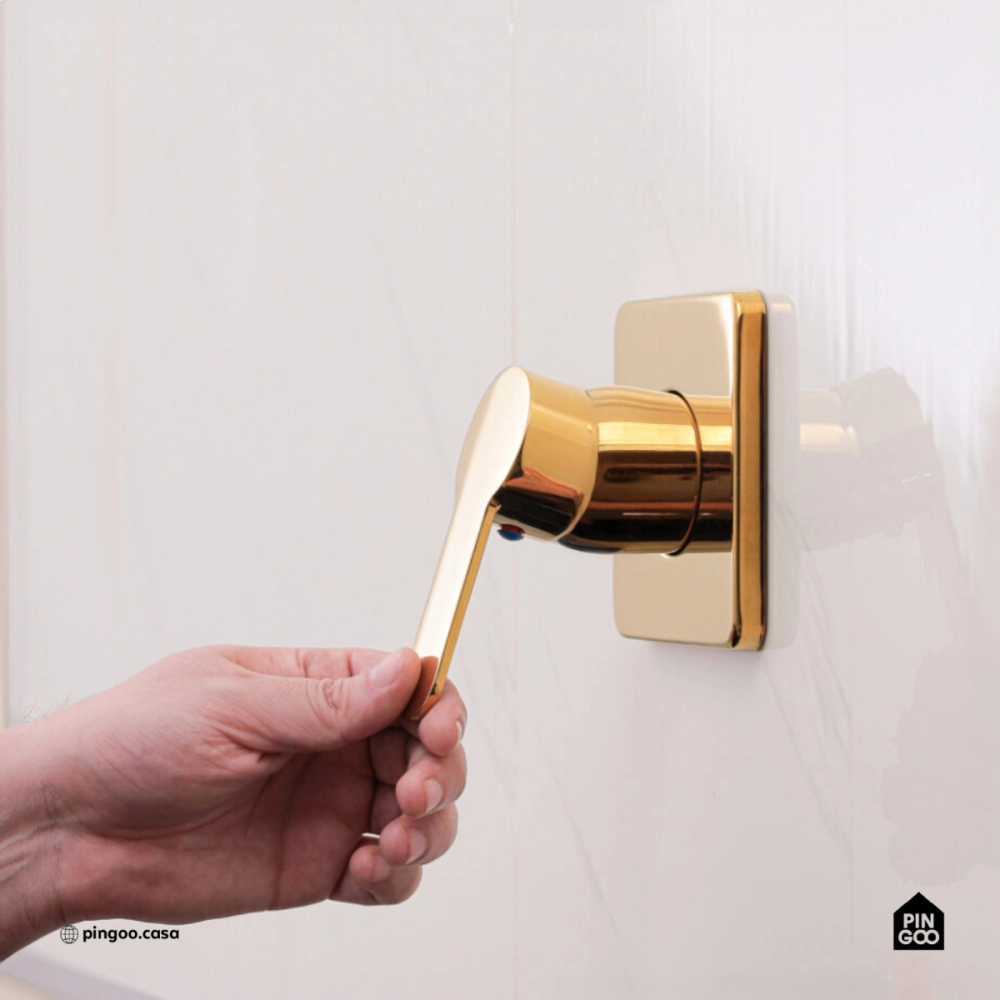 Acabamento de Misturador Monocomando Redondo Guaporé Pingoo.casa - Dourado Acabamento de Misturador Monocomando Redondo Guaporé Pingoo.casa - Dourado