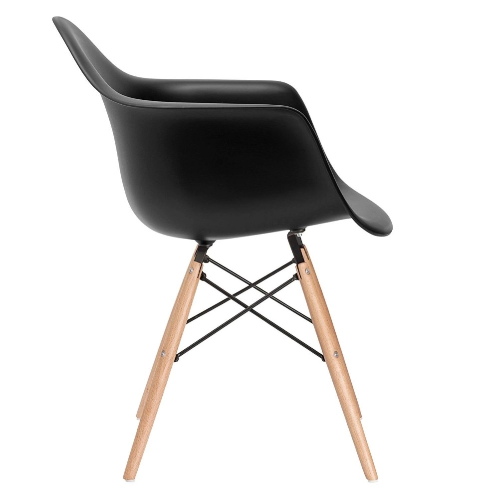 Kit 2 cadeiras Eames DAW com braços + 4 cadeiras Eiffel DSW - Preto Kit 2 cadeiras Eames DAW com braços + 4 cadeiras Eiffel DSW - Preto