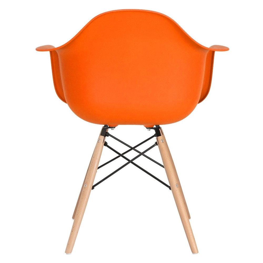 Kit 5 cadeiras Charles Eames Eiffel DAW com pés de madeira clara - Laranja Kit 5 cadeiras Charles Eames Eiffel DAW com pés de madeira clara - Laranja