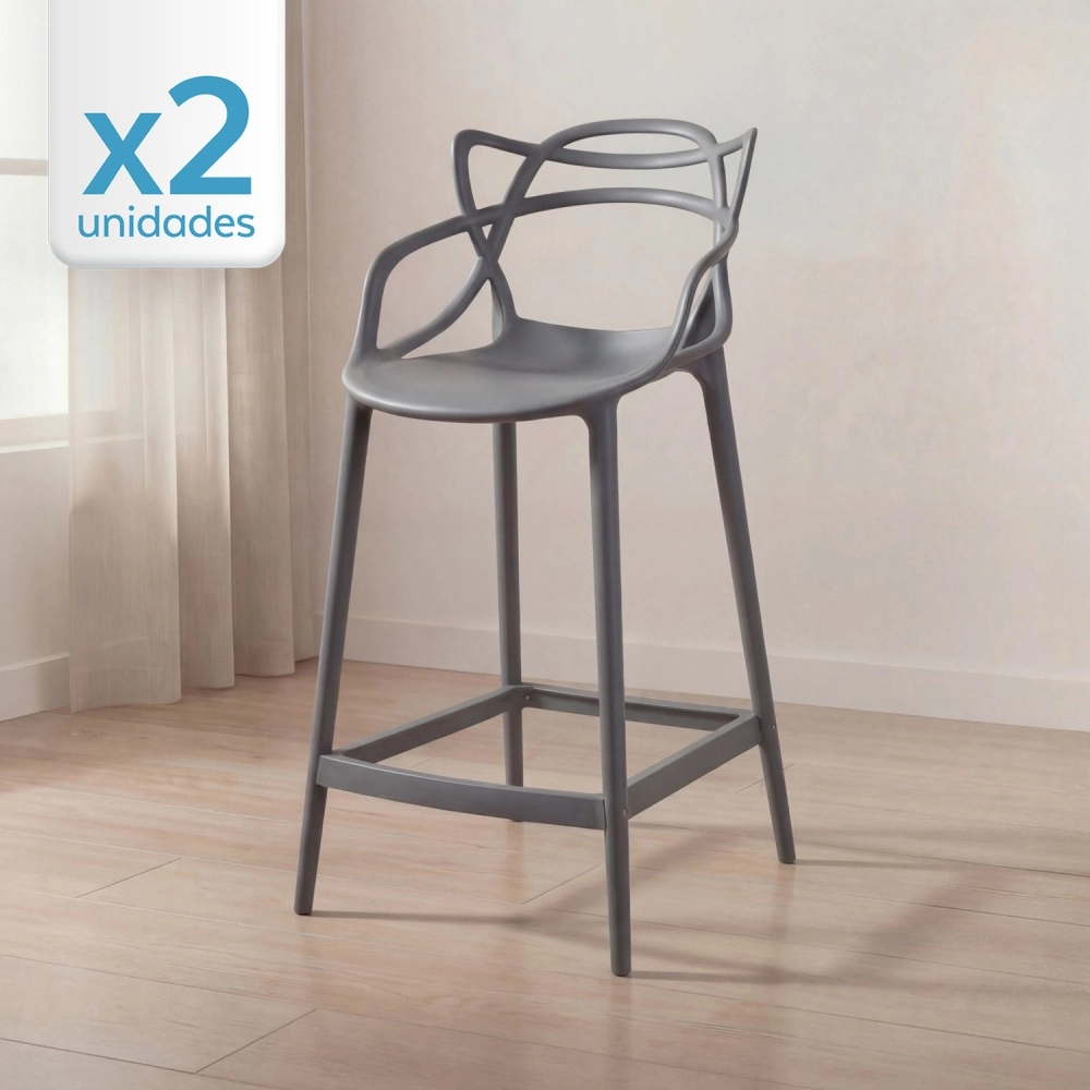 Kit com 2 Banquetas Médias Master Allegra em Polipropileno para Bancada 66 cm - Cinza Escuro Kit com 2 Banquetas Médias Master Allegra em Polipropileno para Bancada 66 cm - Cinza Escuro