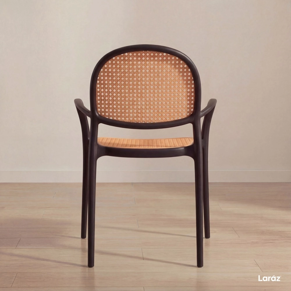 Kit com 6 Cadeiras de jantar Mumbai telinha com braços e design contemporâneo – Preta Kit com 6 Cadeiras de jantar Mumbai telinha com braços e design contemporâneo – Preta