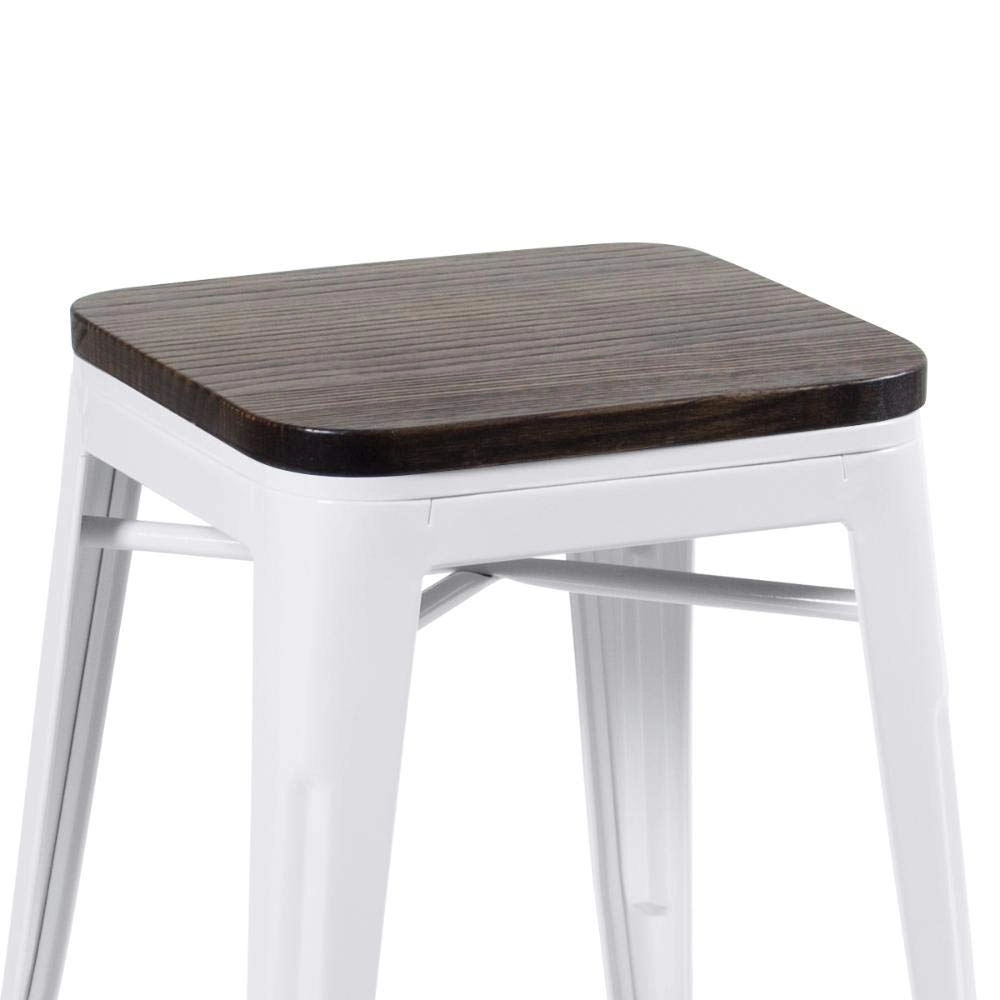 Kit com 8 Banquetas baixas Iron Tolix com assento de madeira rústica escura - Branco Kit com 8 Banquetas baixas Iron Tolix com assento de madeira rústica escura - Branco