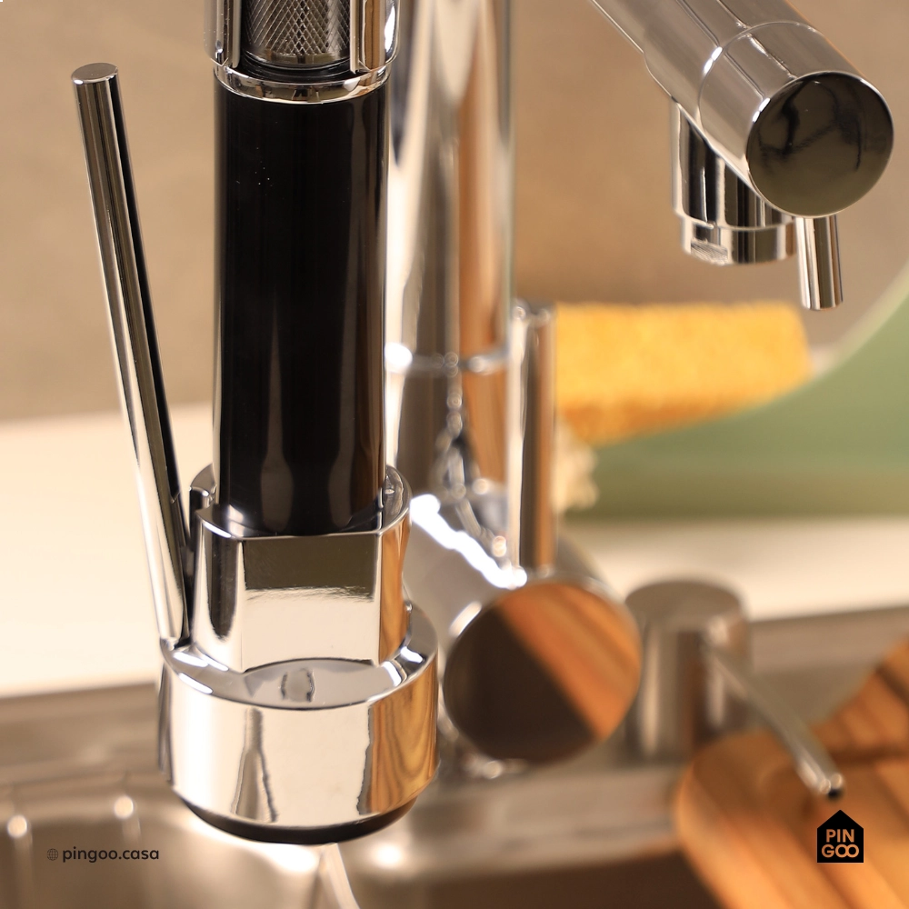 Kit Cuba Gourmet para Cozinha com Acessórios e Lixeira Aço Inox 201 57x43cm Guarani e Torneira Misturador Monocomando Munim Prata Kit Cuba Gourmet para Cozinha com Acessórios e Lixeira Aço Inox 201 57x43cm Guarani e Torneira Misturador Monocomando Munim Prata