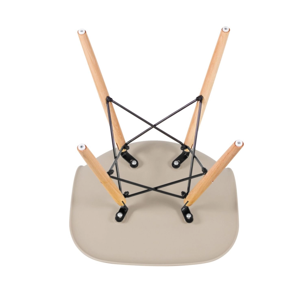 Mesa redonda Eames 80 cm + 3 cadeiras Eames Eiffel DSW - Nude Mesa redonda Eames 80 cm + 3 cadeiras Eames Eiffel DSW - Nude