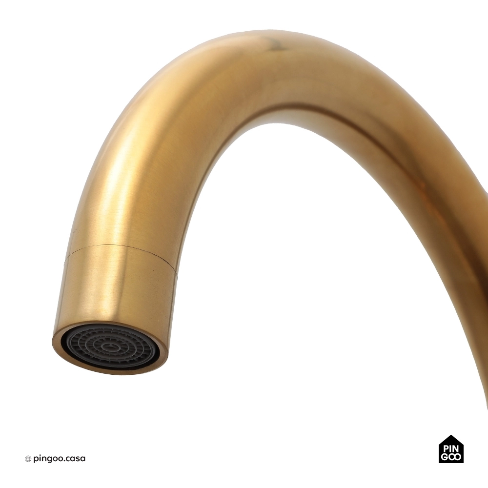 Misturador Monocomando de Piso para Banheira Uraim Dourado Misturador Monocomando de Piso para Banheira Uraim Dourado