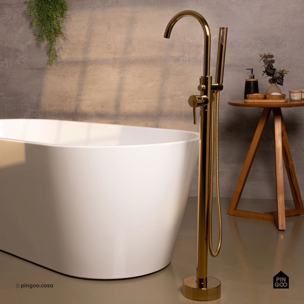 Misturador Monocomando de Piso para Banheira Uraim Dourado Misturador Monocomando de Piso para Banheira Uraim Dourado