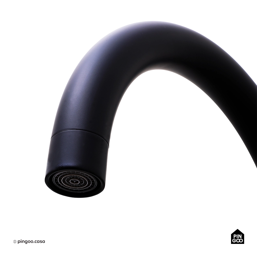 Misturador Monocomando de Piso para Banheira Uraim Preto