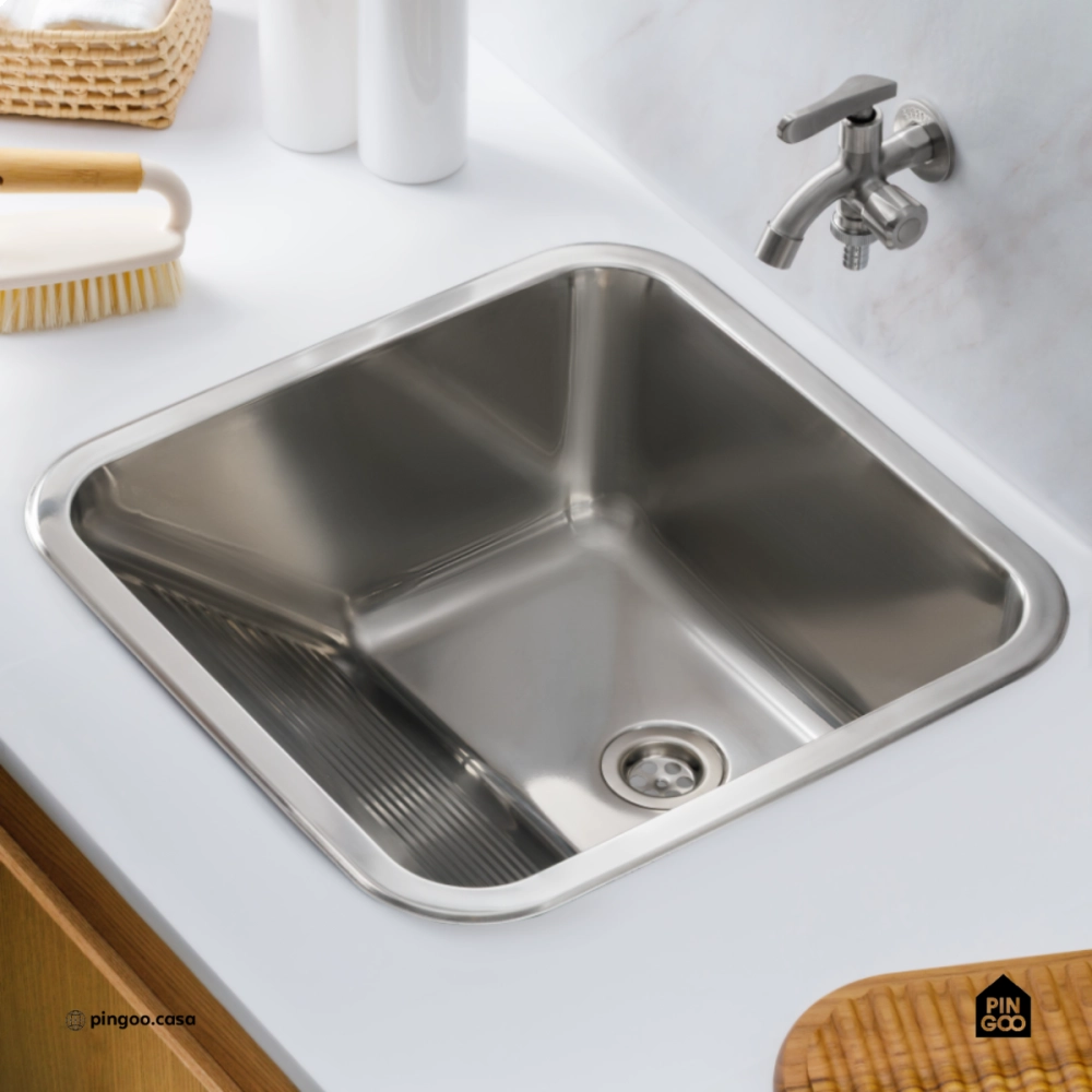 Tanque Aço Inox Monobloco 45 cm Atikum Prata Cromado Tanque Aço Inox Monobloco 45 cm Atikum Prata Cromado