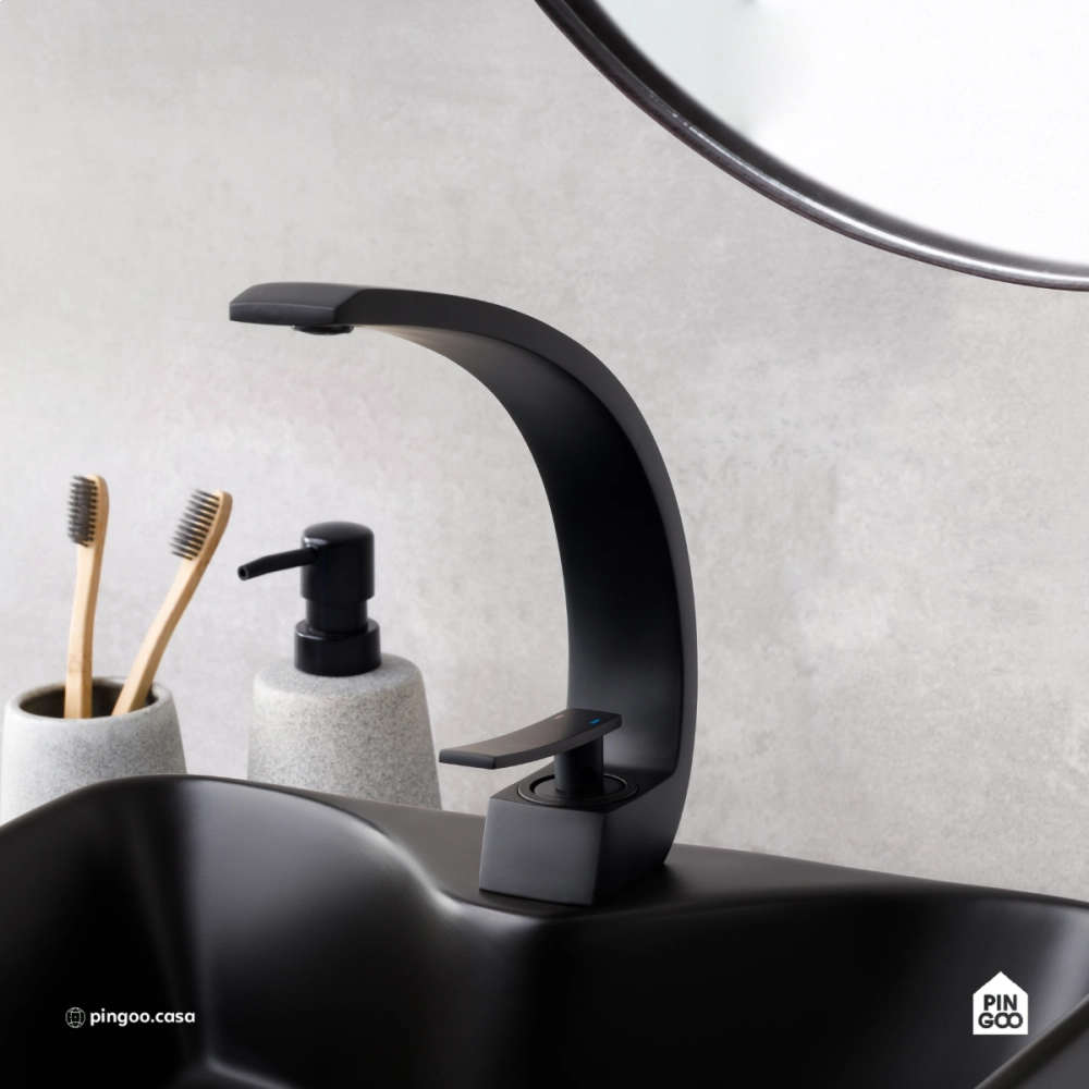 Torneira para Banheiro Misturador Monocomando Baixa Itapecuru Preto