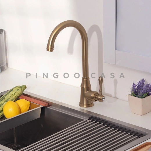 Torneira para Cozinha Gourmet Misturador Monocomando Aço Inox 304 Jacuípe Dourado