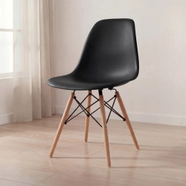 Cadeira de jantar Charles Eames Eiffel DSW em Polipropileno - Preto