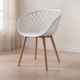 Cadeira de jantar Clarice Nest com design moderno e anatômico - Branco