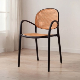 Cadeira de jantar Mumbai telinha com braços e design contemporâneo – Preto