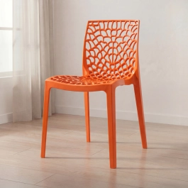 Cadeira de jantar Gruvyer com design contemporâneo e anatômico - Laranja