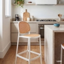 Banqueta alta para bancada Mumbai com assento anatômico 78 cm – Branco