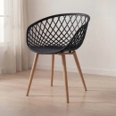 Cadeira de jantar Clarice Nest com design moderno e anatômico - Preto