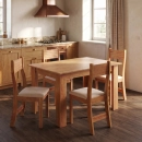 Conjunto Sala de Jantar Mesa Retangular León com 4 Cadeiras Estofadas Nice Laráz