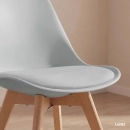 Kit com 2 Cadeiras de jantar Leda com assento estofado e design moderno - Cinza claro