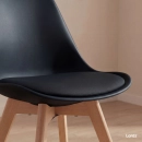 Kit com 2 Cadeiras de jantar Leda com assento estofado e design moderno - Preto