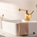 Torneira para Banheiro Misturador Monocomando Baixa Moju Dourado